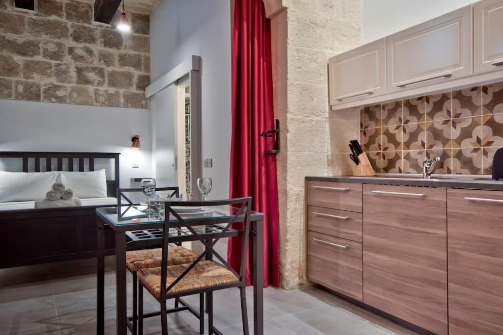 Vallettastay Old Lodge Apartment 2 Zewnętrze zdjęcie