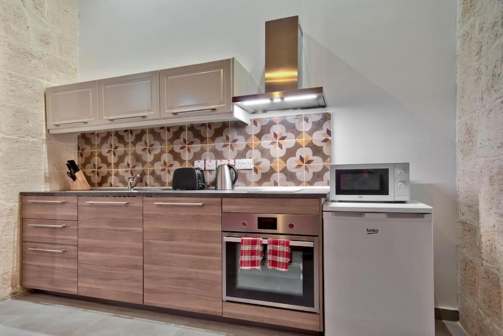 Vallettastay Old Lodge Apartment 2 Zewnętrze zdjęcie